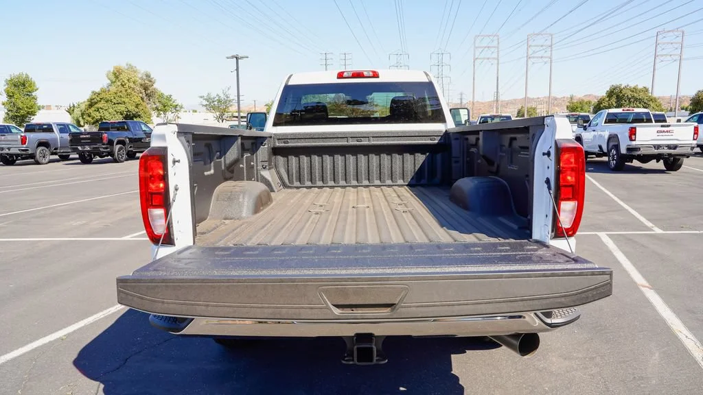2026 GMC Sierra 2500HD Pro - Photo 10