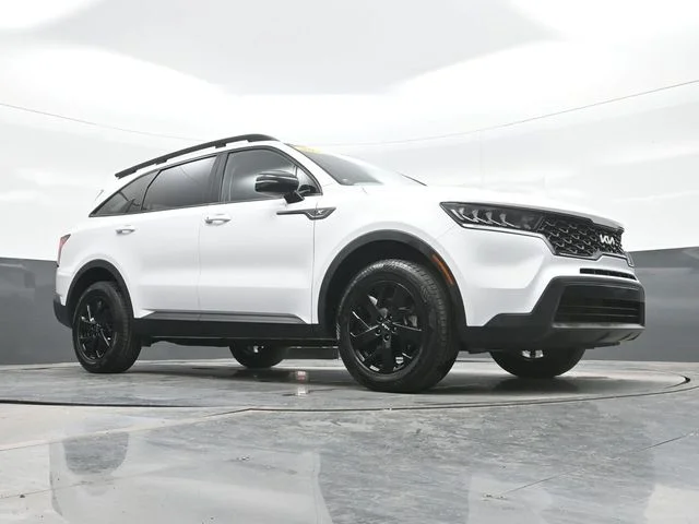 Used 2023 White Kia X-Line S image 23