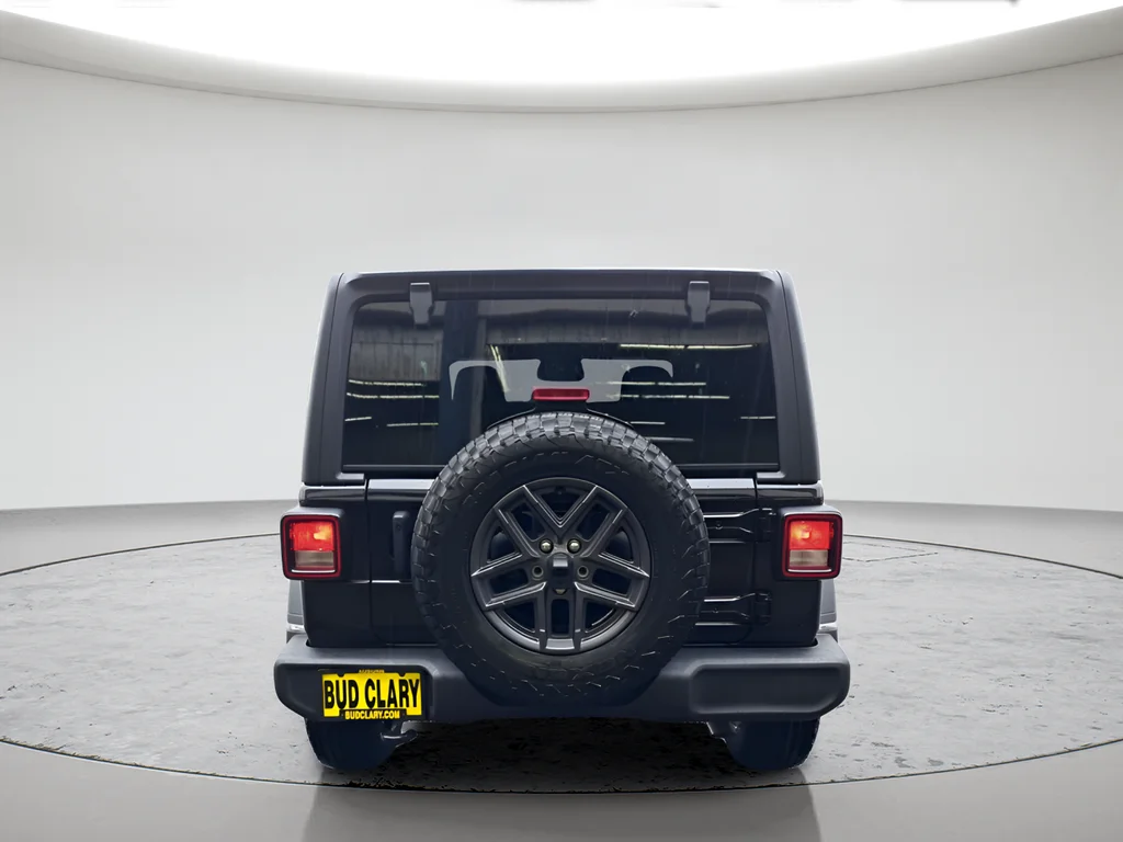 New 2026 Black Clear-Coat Exterior Paint Jeep Sport S image 4