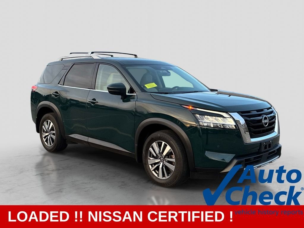 Used 2023 Black Nissan SL image 3