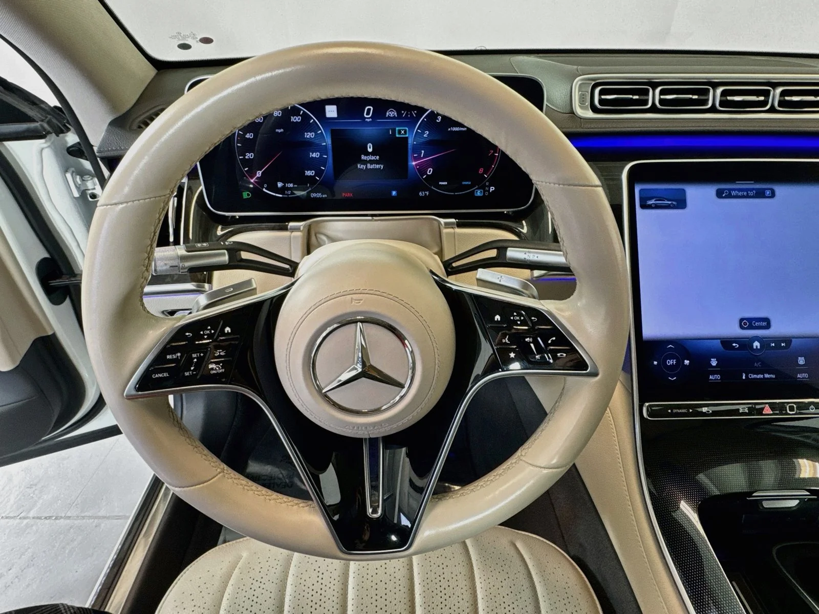 Used 2023 Manufaktur Diamond White Mercedes-Benz S 500 image 11