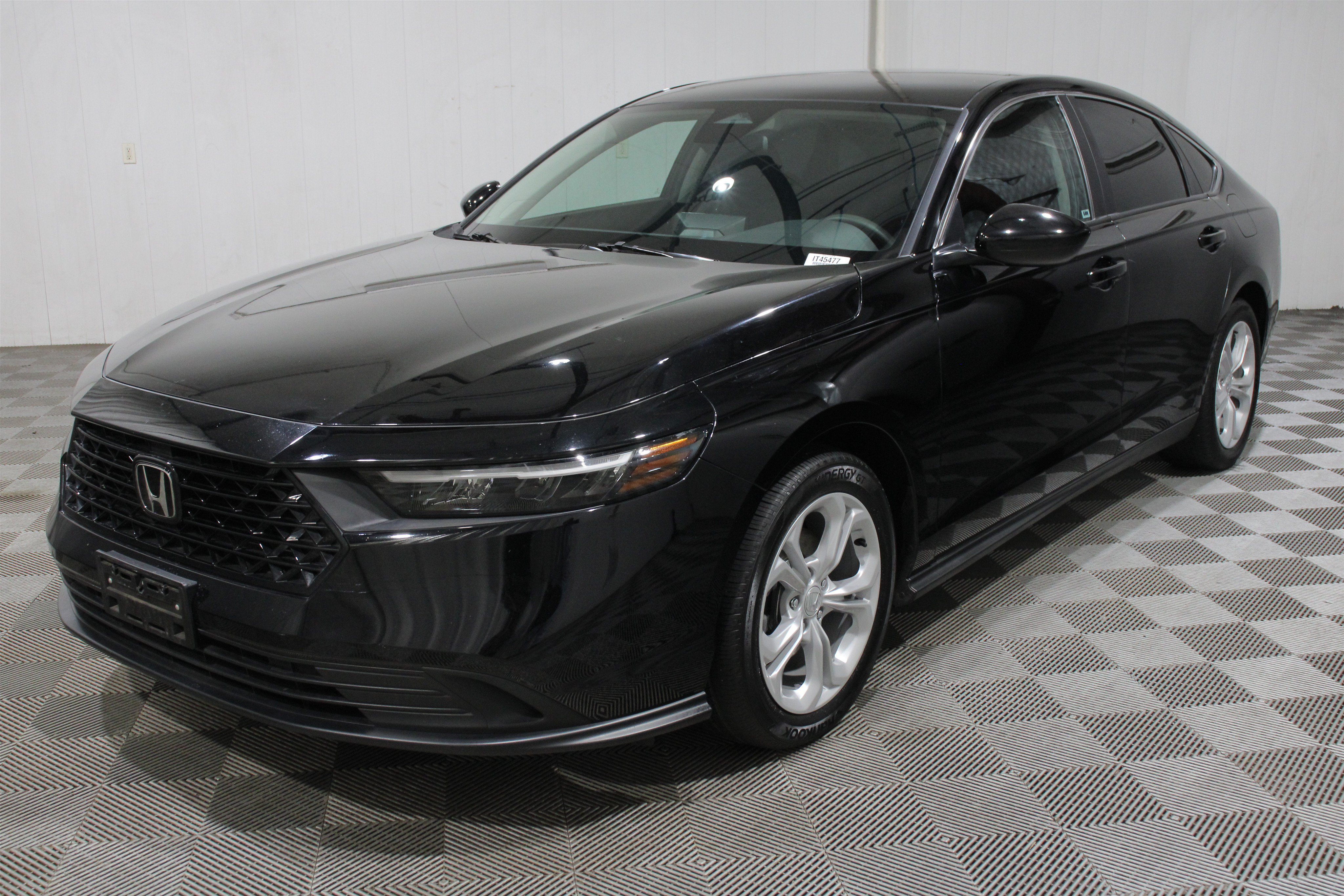 Used 2023 Crystal Black Pearl Honda LX image 33