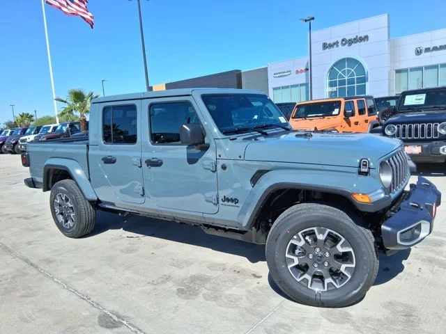New 2026 Anvil Clear-Coat Exterior Paint Jeep Sahara image 1