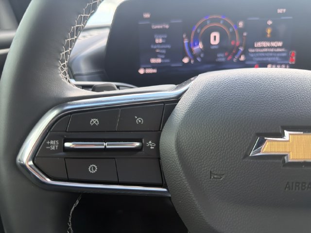 New 2026 Mosaic Black Metallic Chevrolet LT image 31