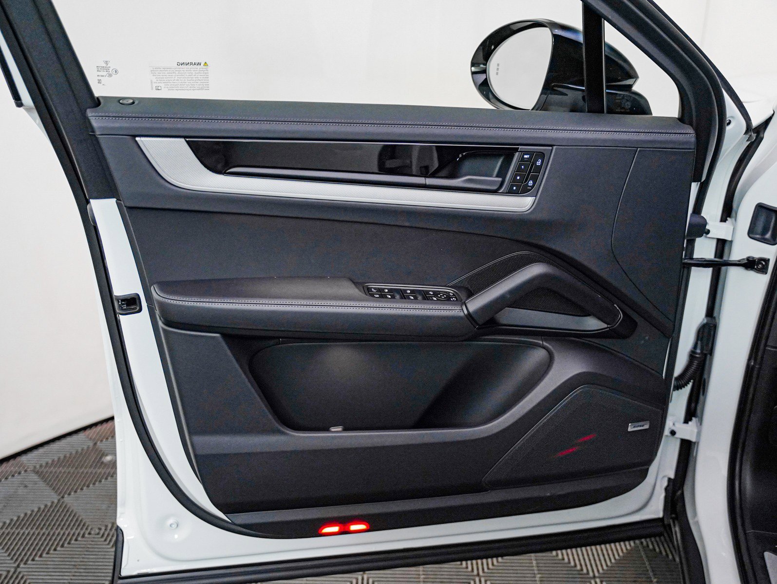 2026 Porsche Cayenne Coup E-Hybrid - Photo 25