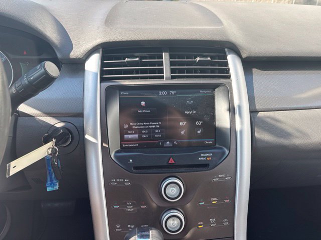 Used 2014 Blue Ford SEL image 23
