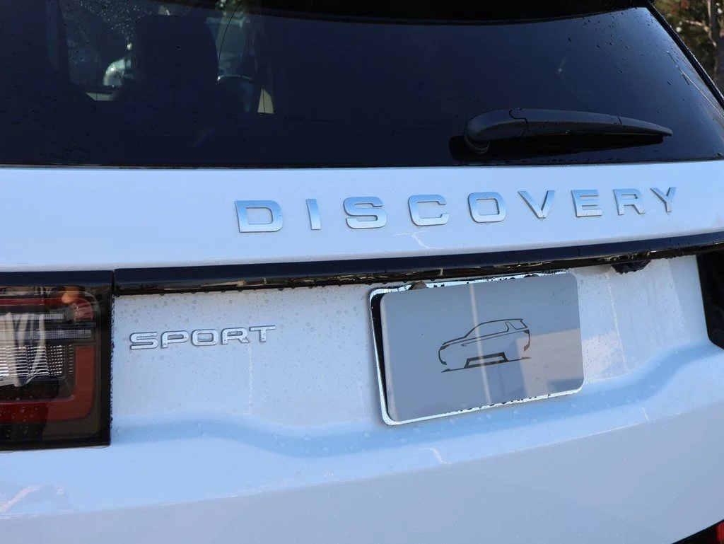 New 2025 Fuji White Land Rover S image 8