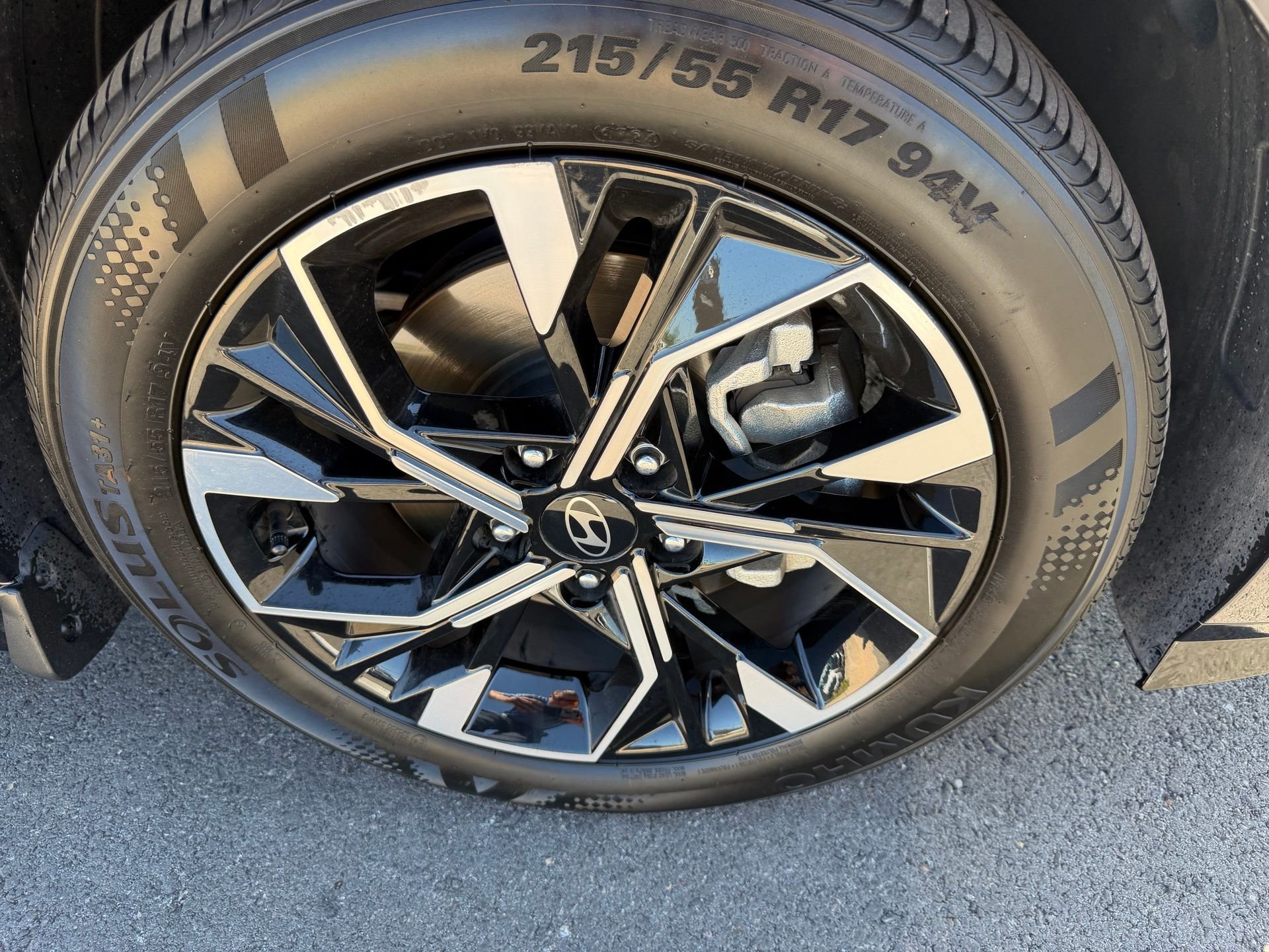 Certified Used 2025 Blue Hyundai SEL image 47