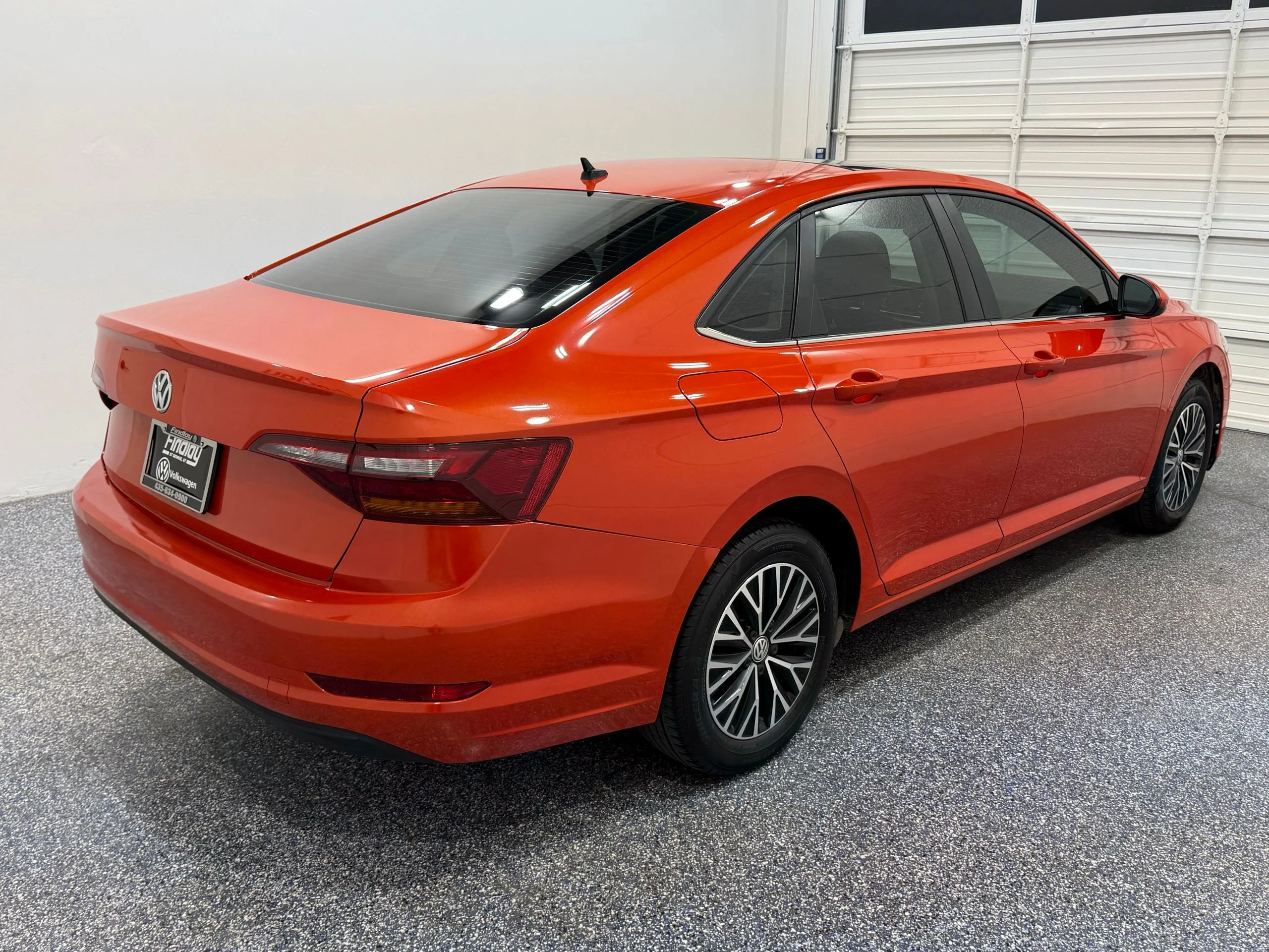Used 2019 Orange Volkswagen 1.4T SE image 6