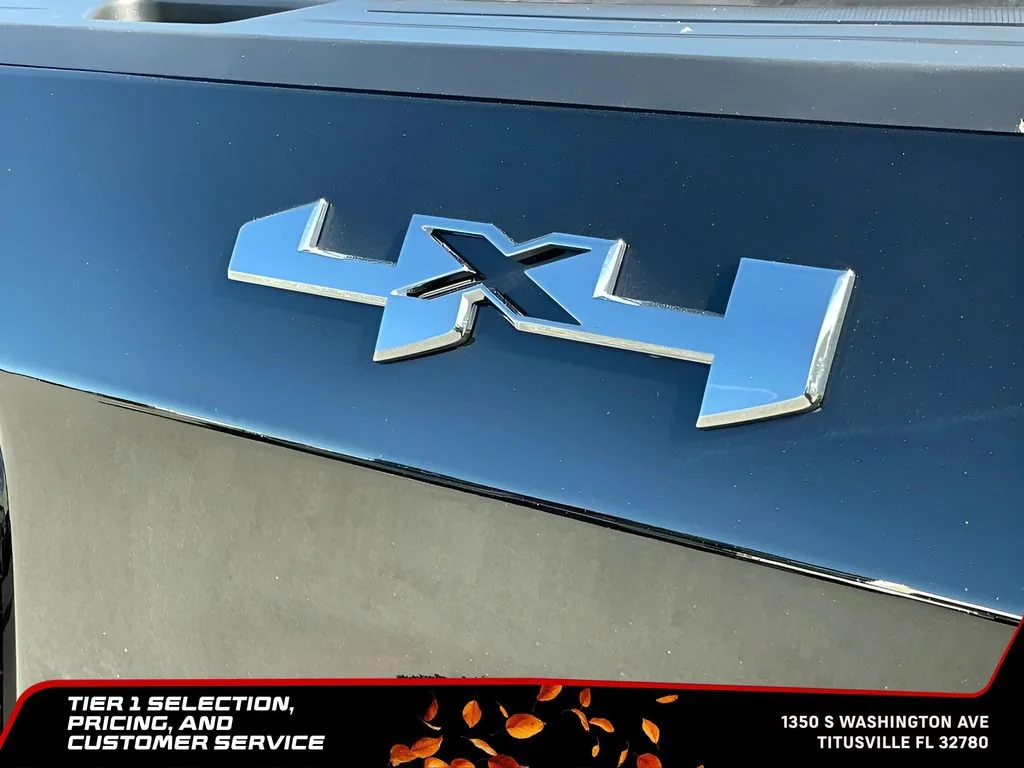New 2026 Onyx Black GMC Elevation image 19
