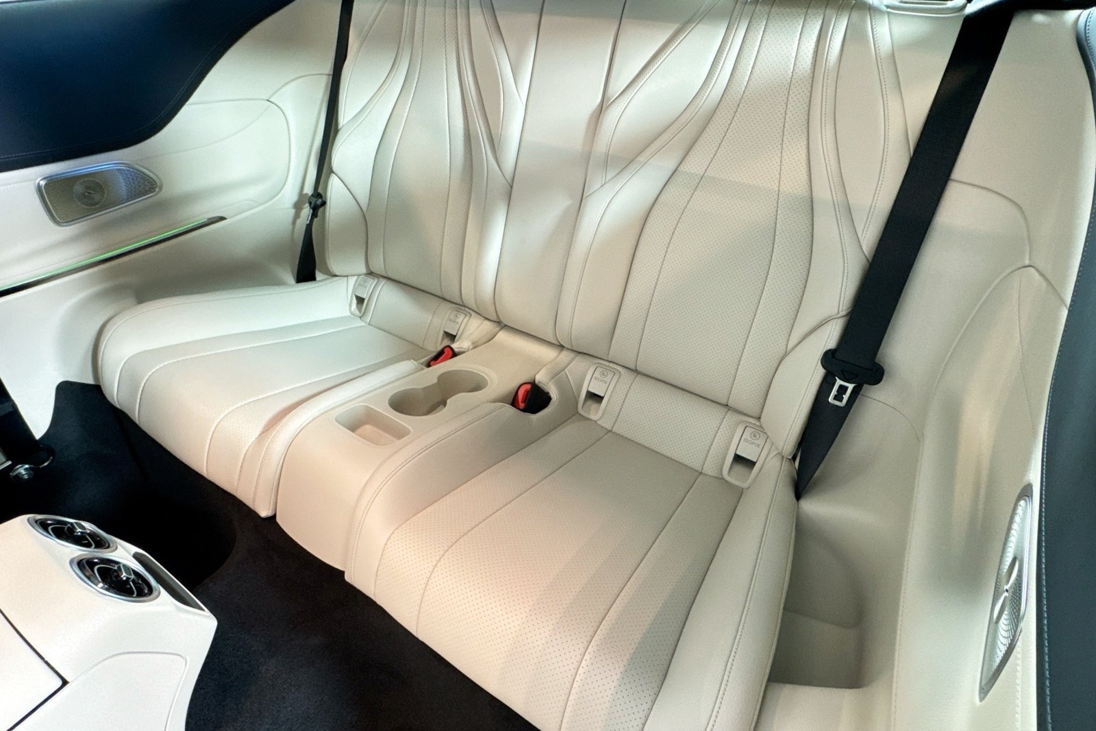New 2026 Polar White Mercedes-Benz CLE 300 image 22