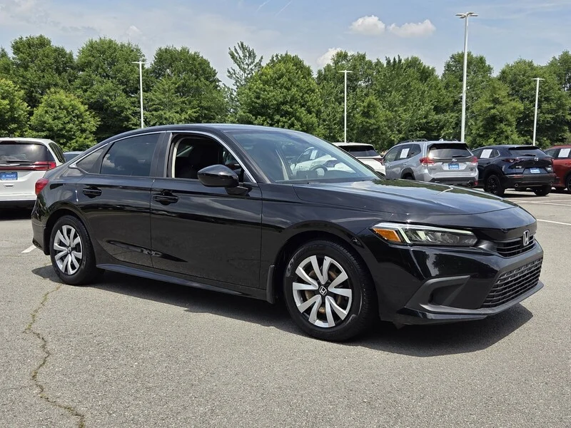 Used 2023 Crystal Black Pearl Honda LX image 7