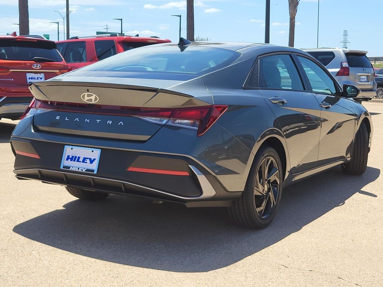 New 2026 Amazon Gray Hyundai SEL Sport image 5