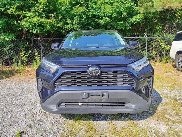 Used 2024  Toyota XLE image 2