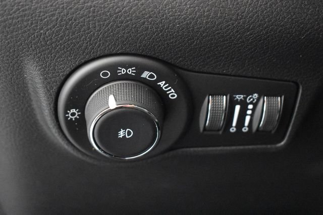 Used 2024 Gray Jeep Latitude image 23