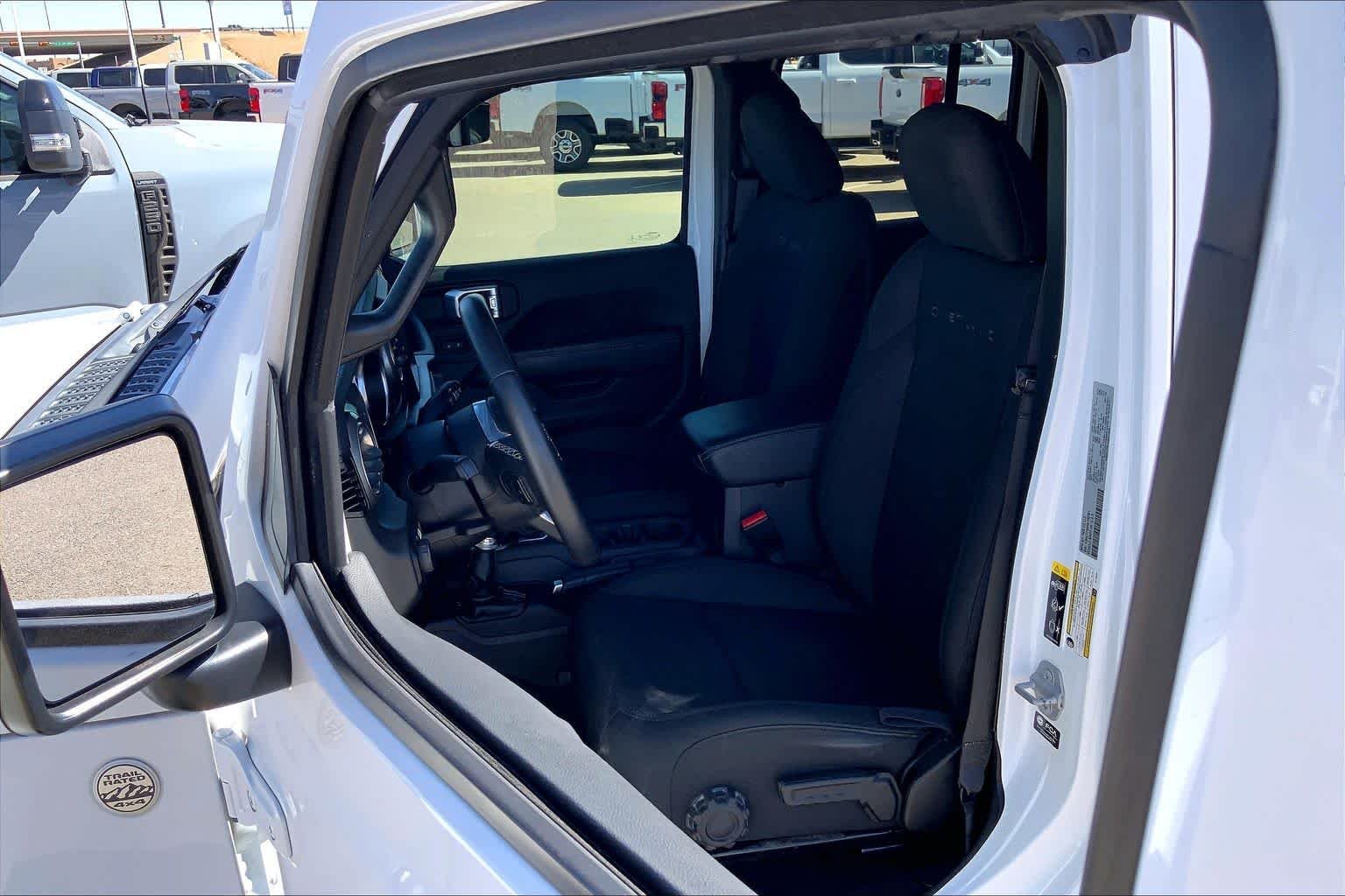 Used 2022 Bright White Clearcoat Jeep Overland image 14