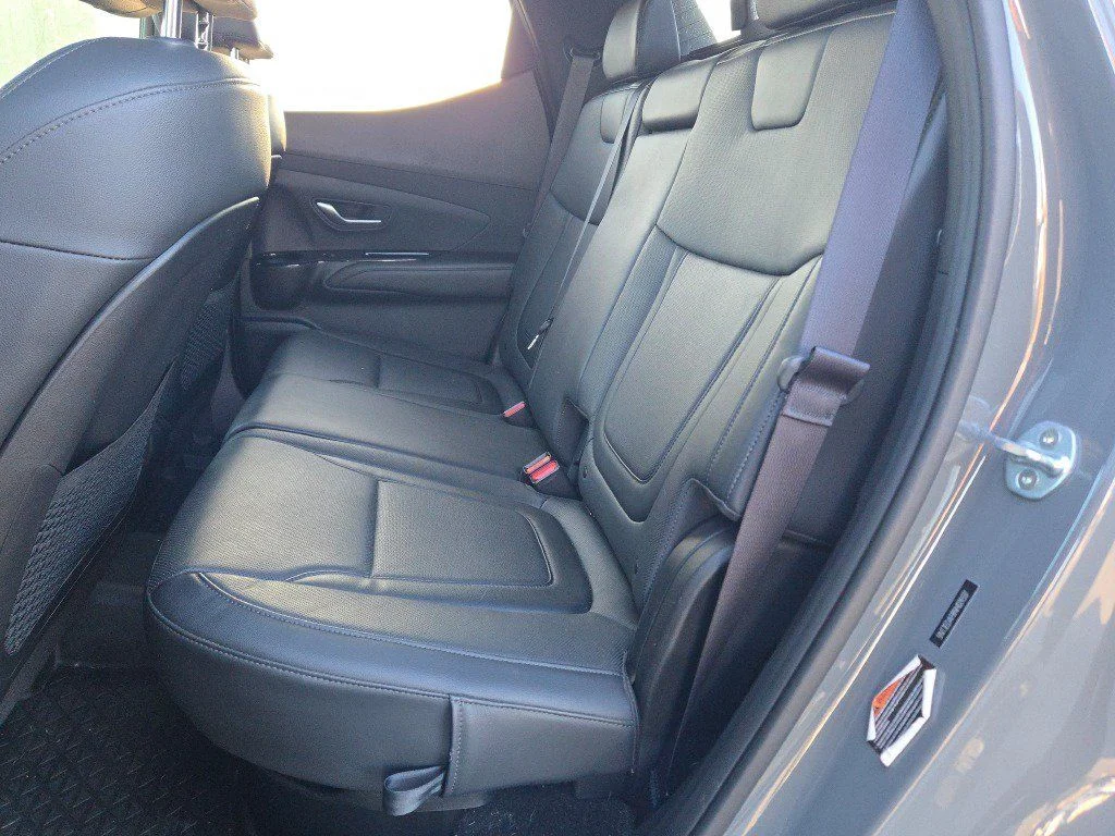 Used 2022 Gray Hyundai Limited image 18
