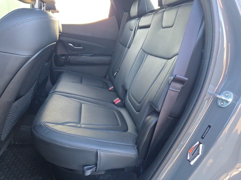 Used 2022 Gray Hyundai Limited image 18
