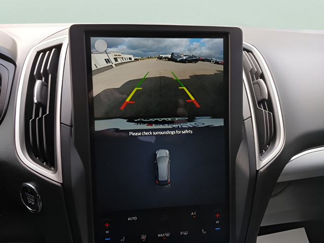 2022 Ford Edge SEL - Photo 17