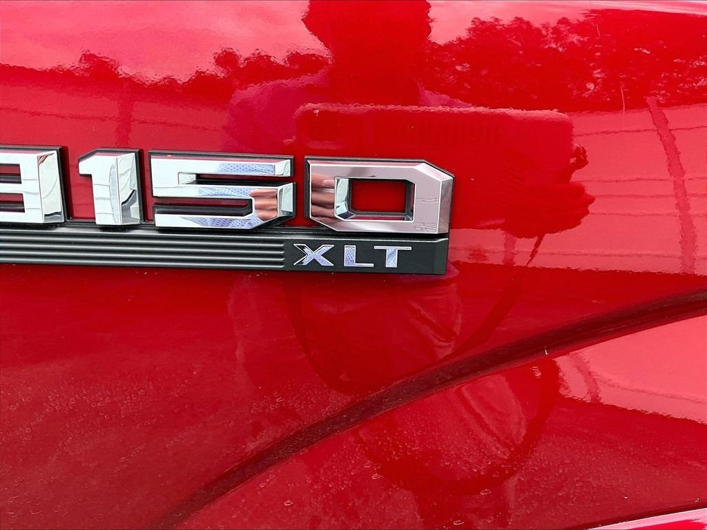 Used 2020 Rapid Red Metallic Tinted Clearcoat Ford XLT image 27