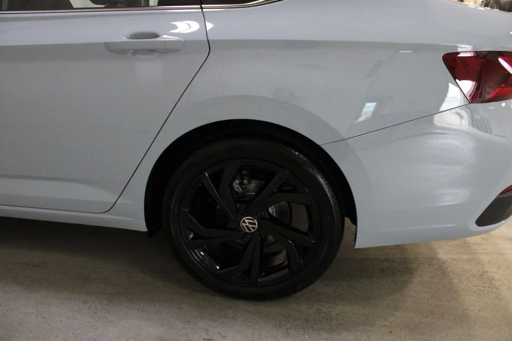 New 2027 Gray Volkswagen 1.5T SE image 29