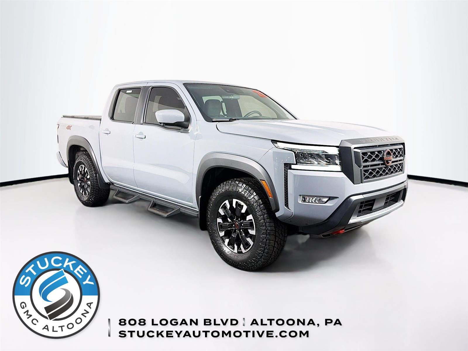 2022 Nissan Frontier PRO-4X Crew Cab 4X4's photo