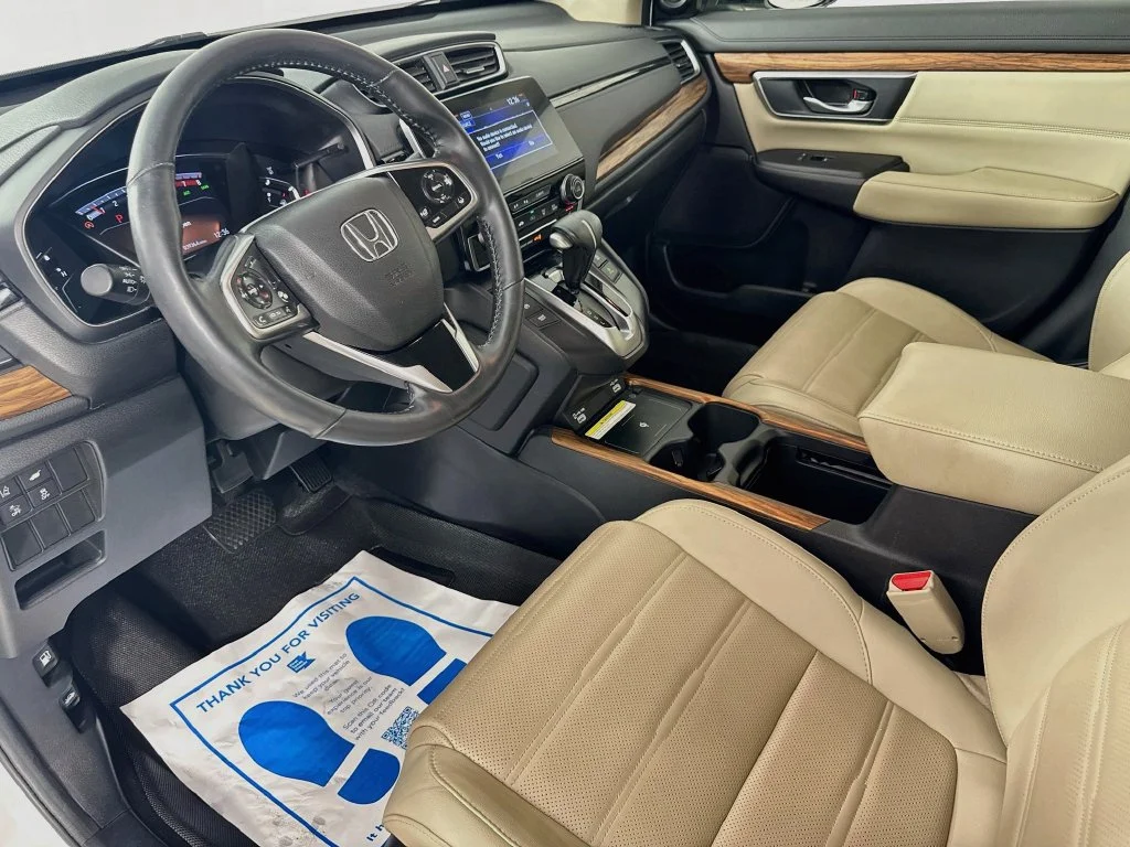 Certified Used 2021 White Honda Touring image 9