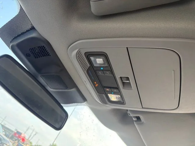 Used 2024 Gray Ford XLT image 23