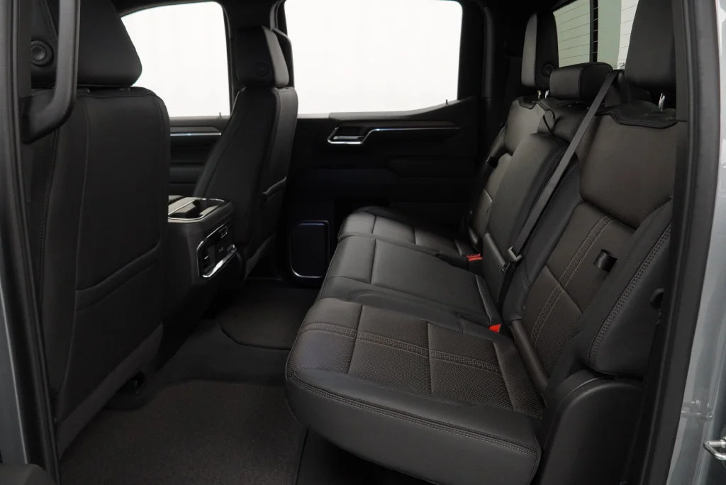 New 2026 Sterling Gray Metallic Chevrolet High Country image 12