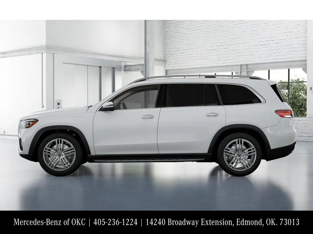 Used 2026 White Mercedes-Benz GLS 450 image 34