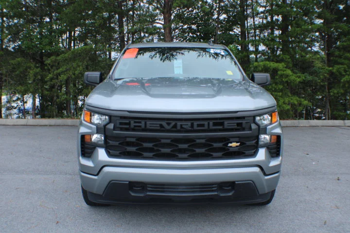 Used 2024 Sterling Gray Metallic Chevrolet Custom image 17