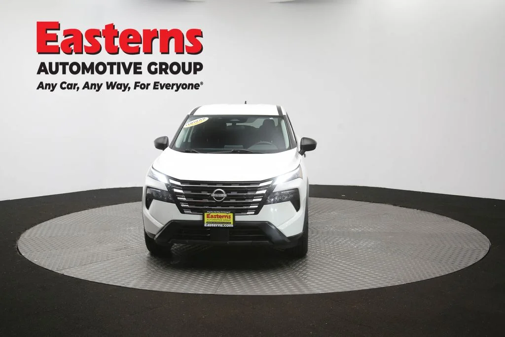 Used 2024 White Nissan S image 53