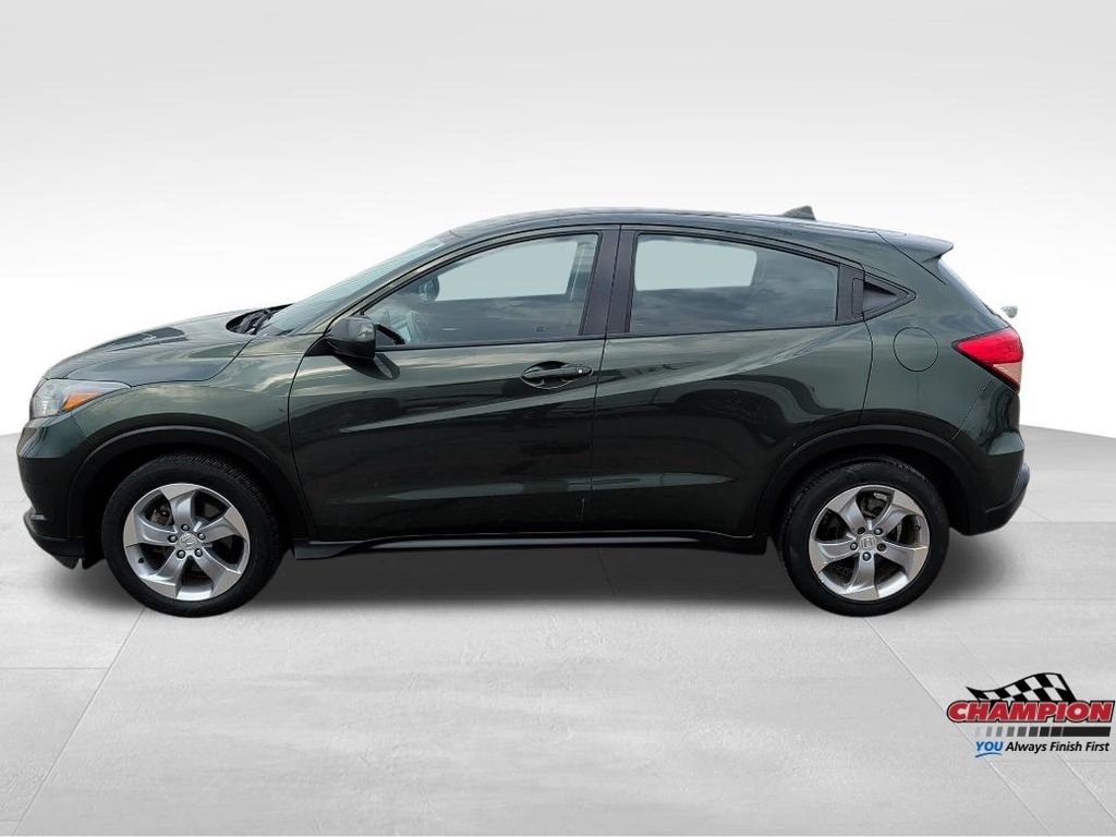 Used 2018 Honda HR-V LX with VIN 3CZRU6H34JG706506 for sale in Lansing, MI
