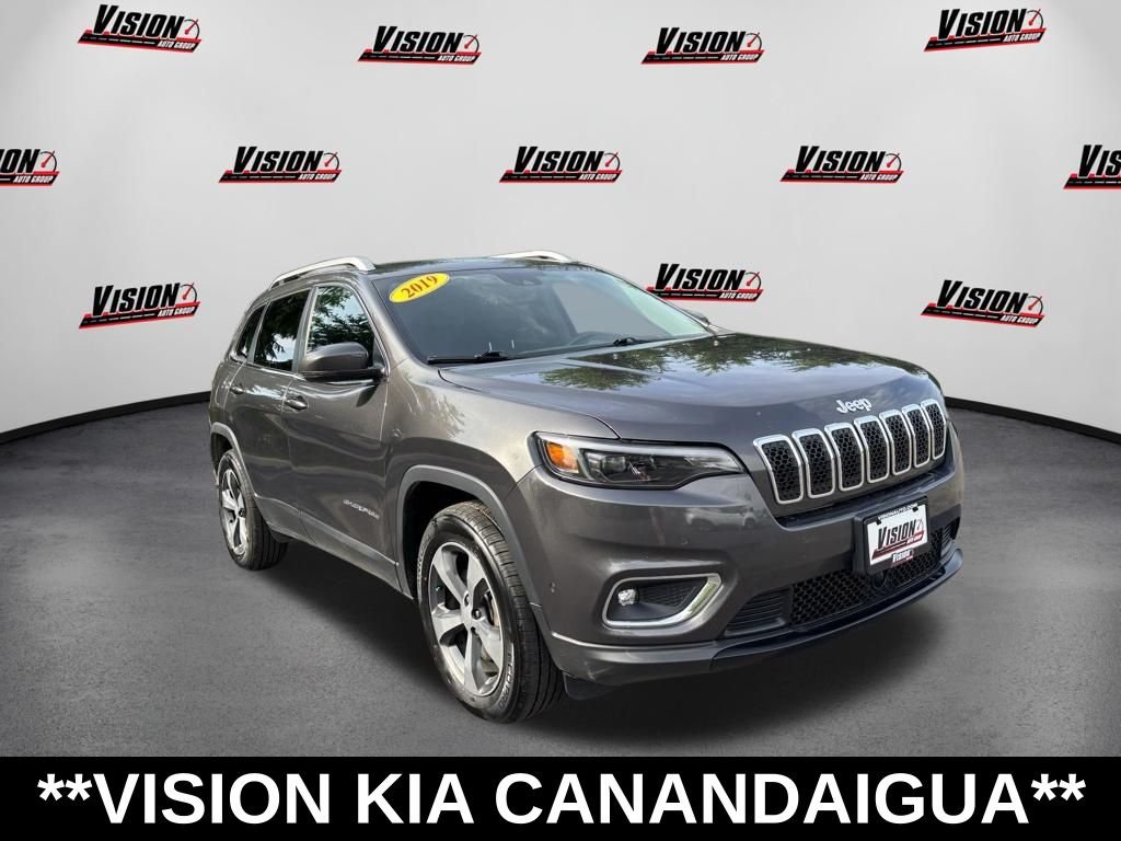 Used 2019 Gray Jeep Limited image 3