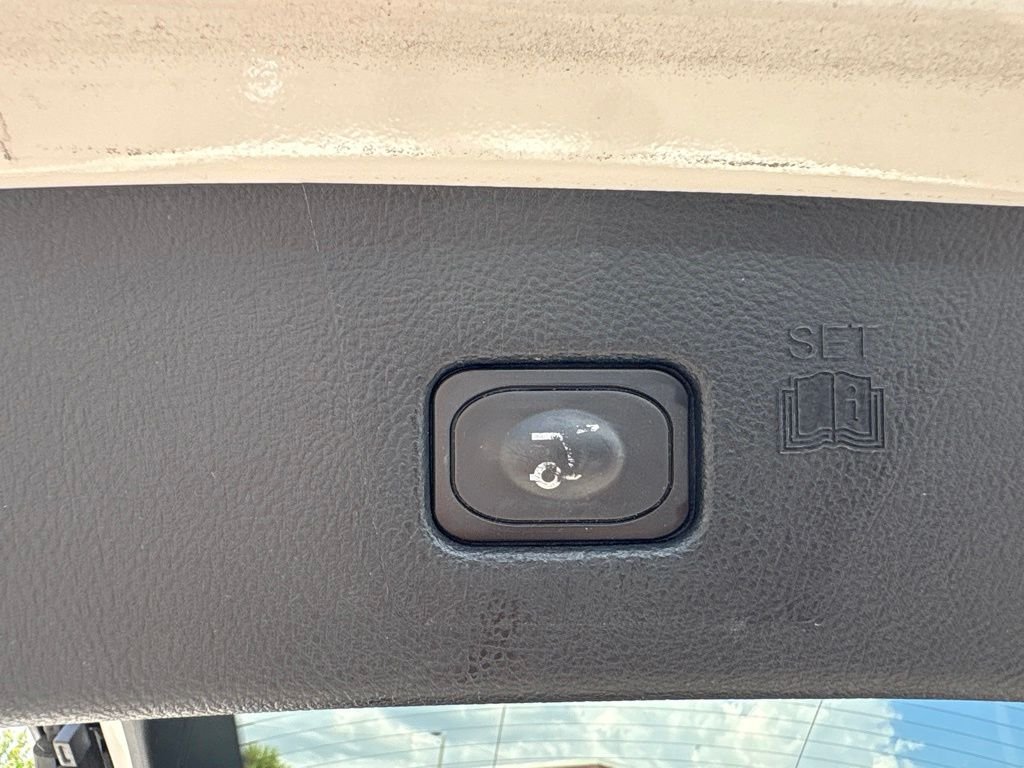 2020 Ford Edge Titanium - Photo 14