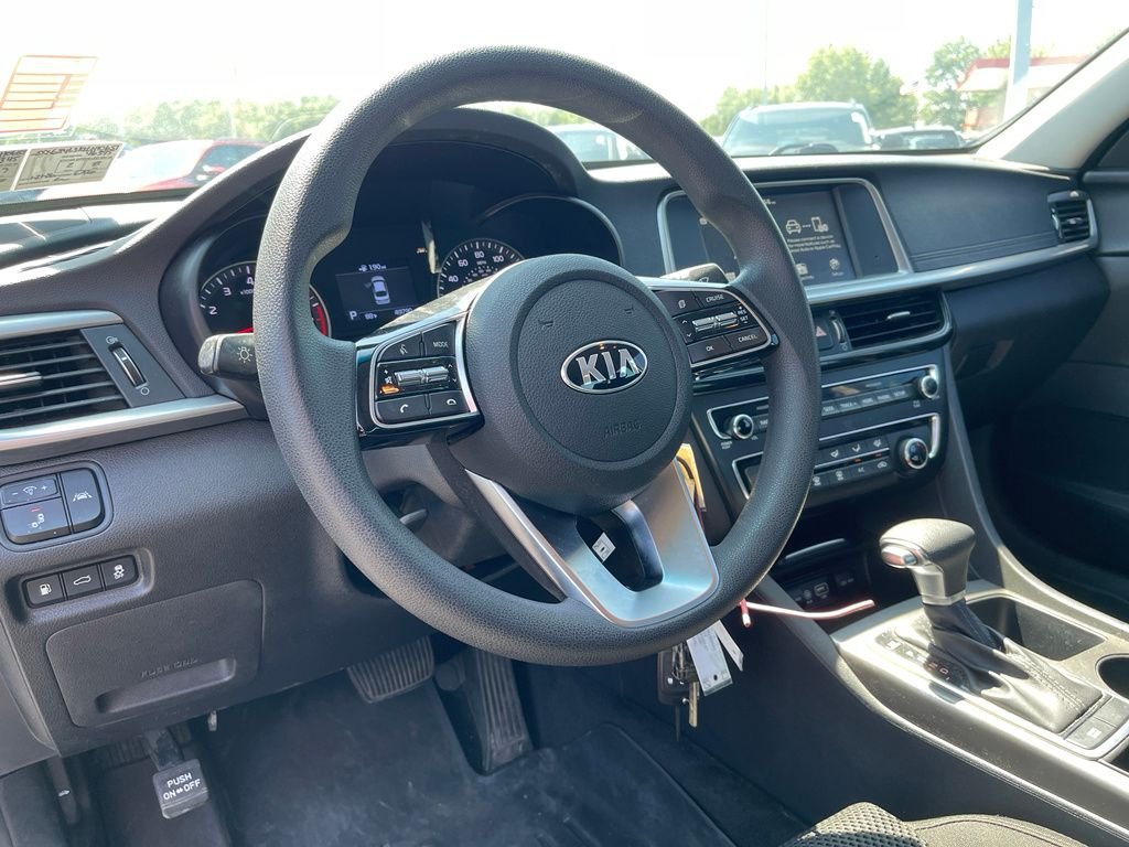 Used 2020 Sangria Kia LX image 14