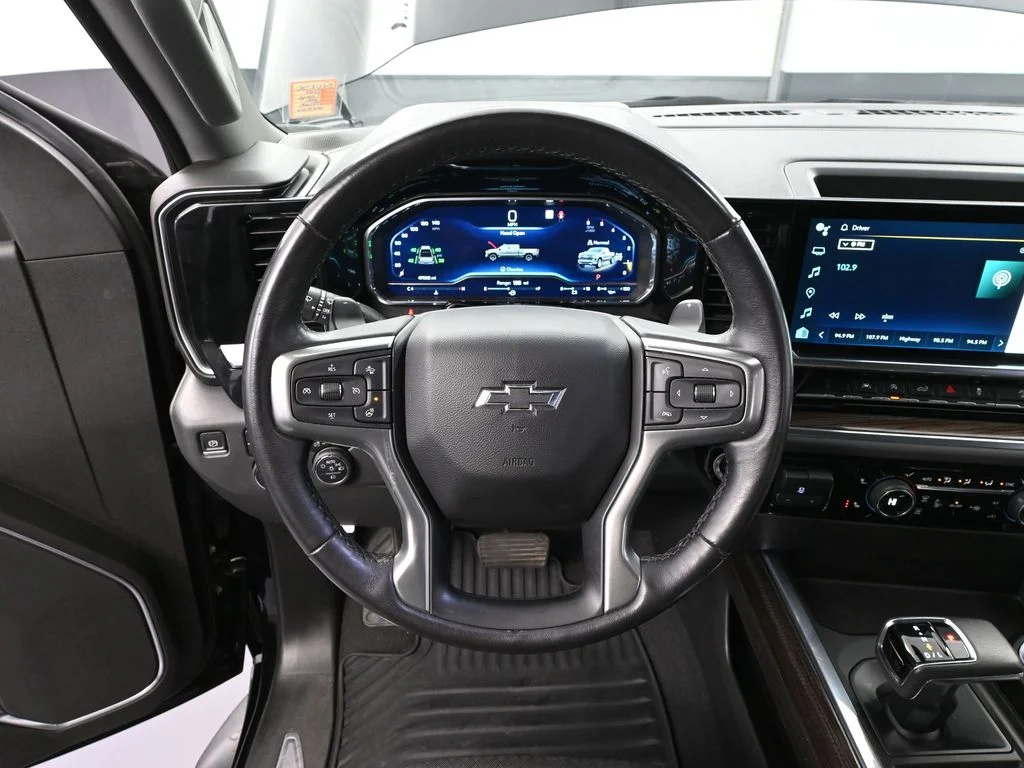 Certified Used 2022 Black Chevrolet RST image 31