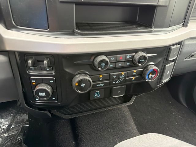 New 2026 Avalanche Ford F-250® XL image 18