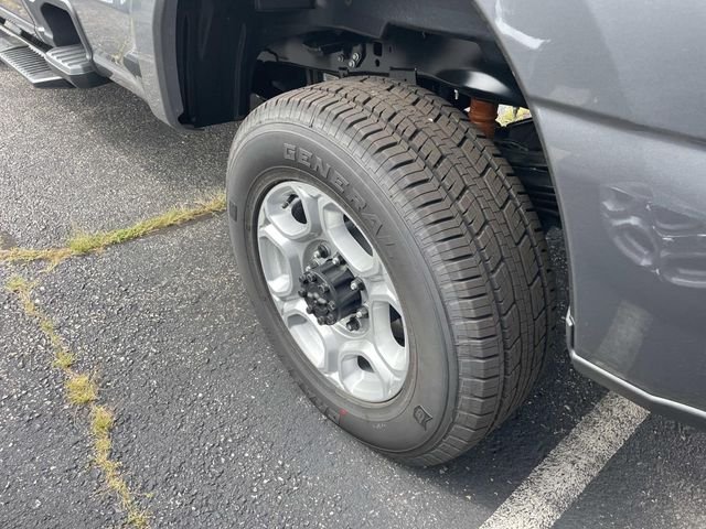 New 2026 Carbonized Gray Metallic Ford F-350® XLT image 4