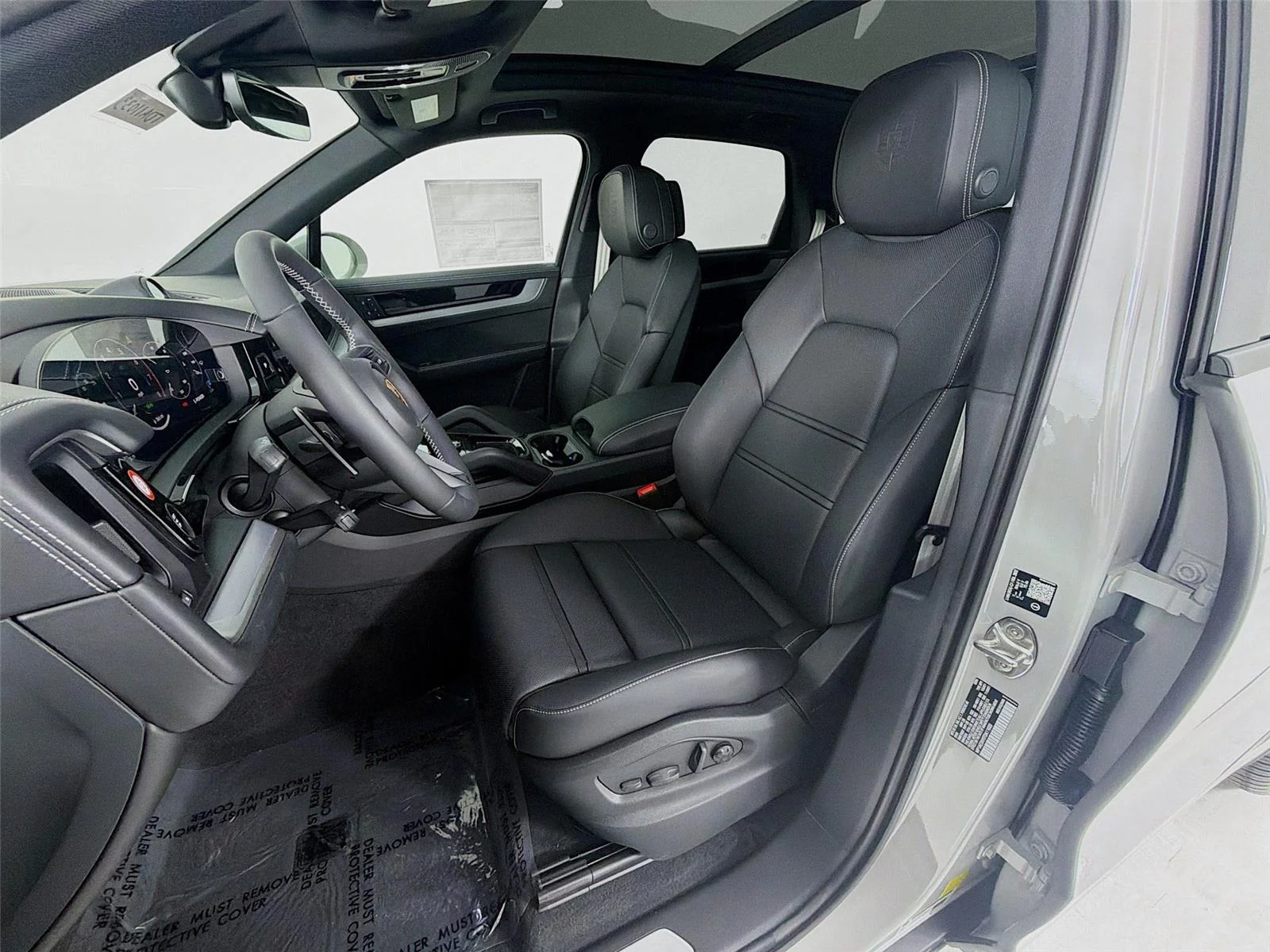 New 2026 Chalk Porsche E-Hybrid image 5