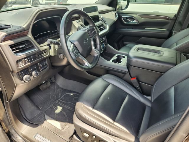 Used 2023 Black Chevrolet Z71 image 7