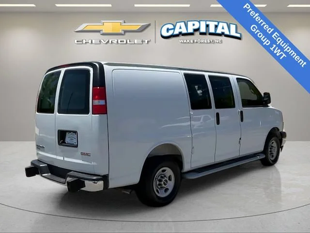 Used 2025 Summit White GMC Work Van image 5
