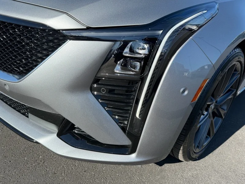 Used 2025 Argent Silver Metallic Cadillac Sport image 26