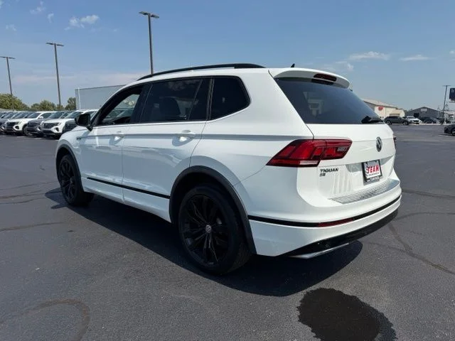 Used 2020 White Volkswagen 2.0T SE R-Line Black image 5
