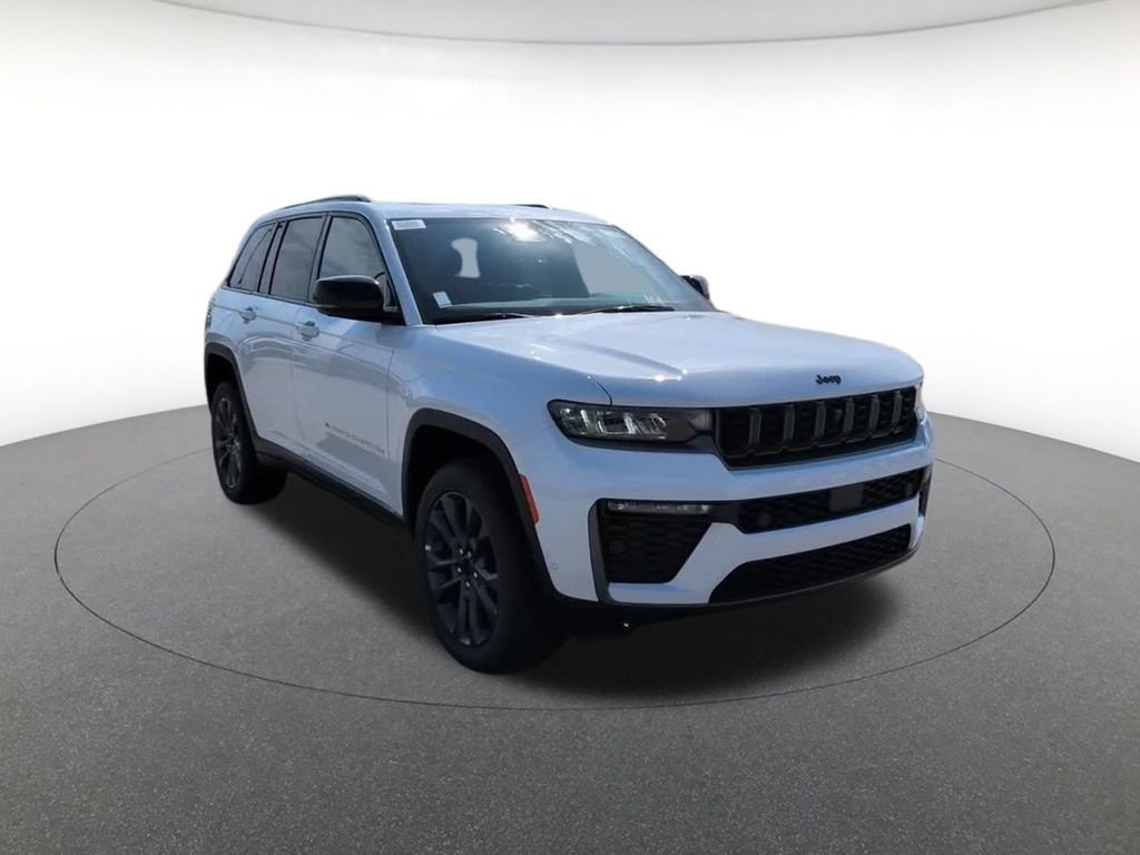 New 2026 White Jeep  image 3