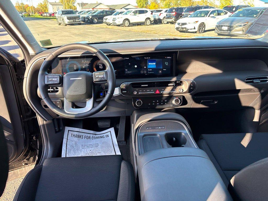 New 2026 Black Hyundai SE AWD image 16