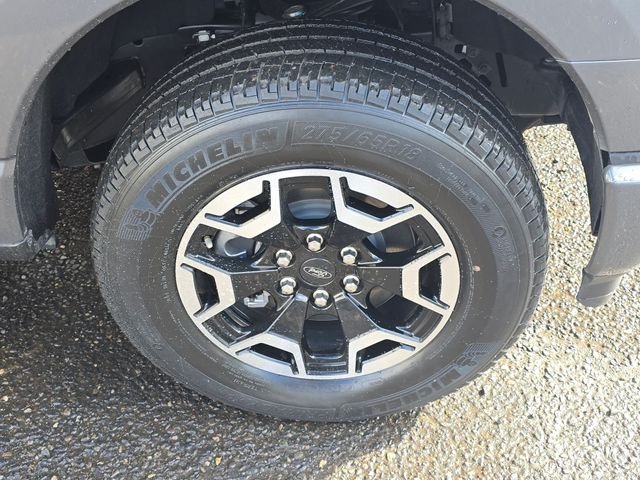 2023 Ford F-150 Lightning XLT - Photo 9