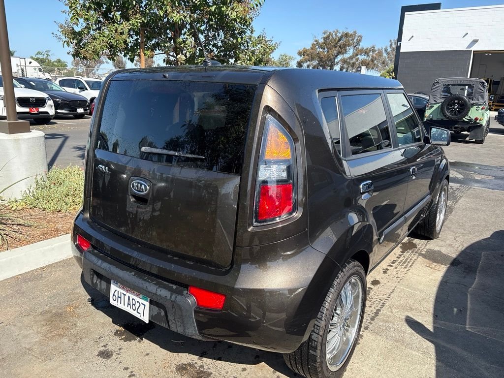 Used 2010 Java Kia Exclaim image 7