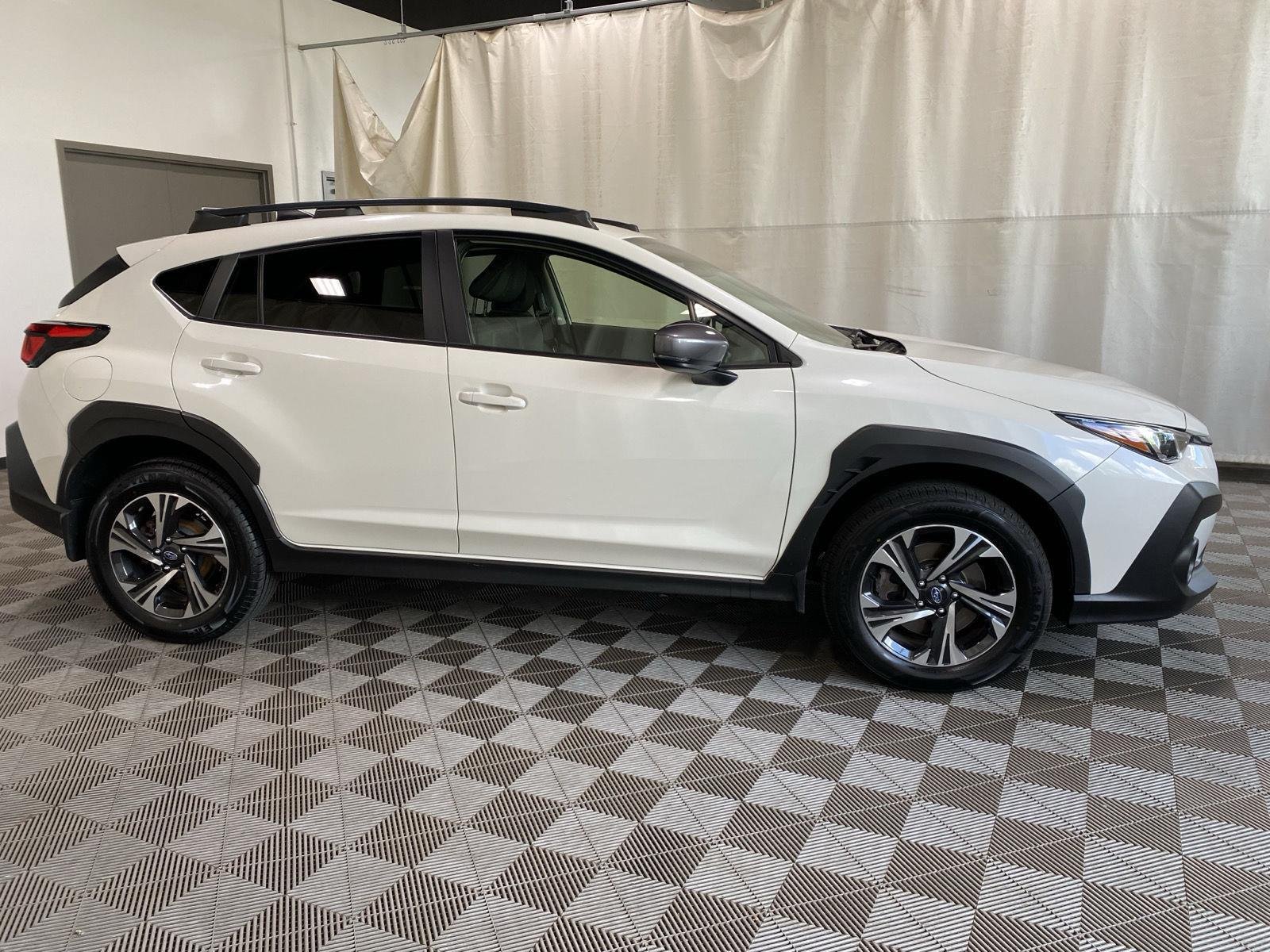 Used 2024 Crystal White Pearl Subaru Premium image 8