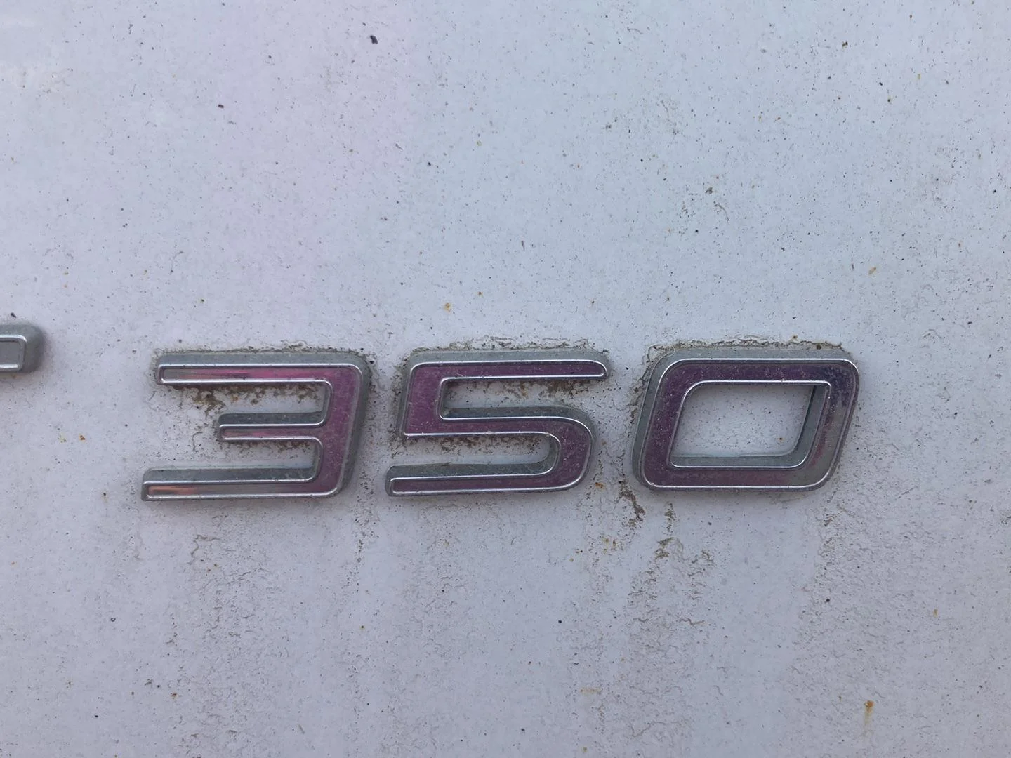 Used 2024 Oxford White Ford 350 image 11